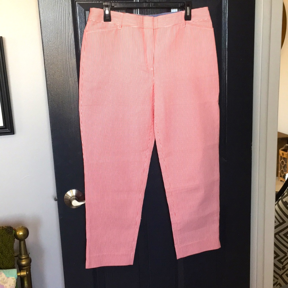 Talbots size 8 Perfect Crop Seersucker reddish-orange and white striped